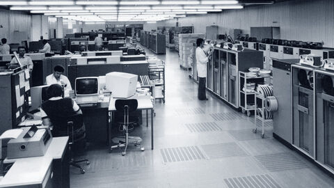 HZD Chronik Maschinensaal 1979 HZD Chronik Maschinensaal anno 1979